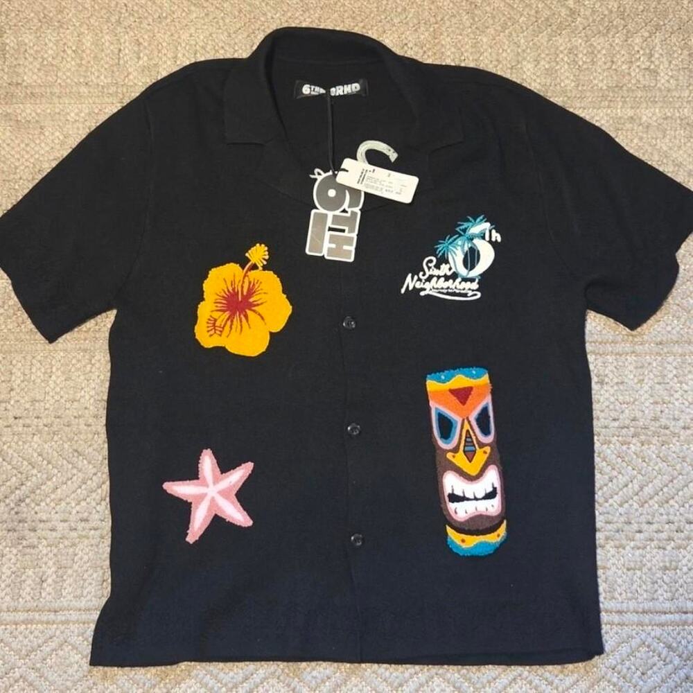 6th NBRHD Tropics Chenille Patch Shirt Size Large NWT